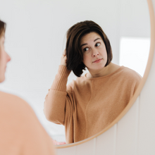 Load image into Gallery viewer, Golden Hair Spray