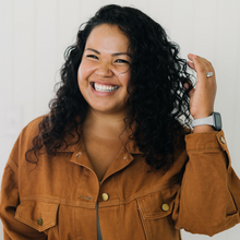 Load image into Gallery viewer, Golden Hair Spray